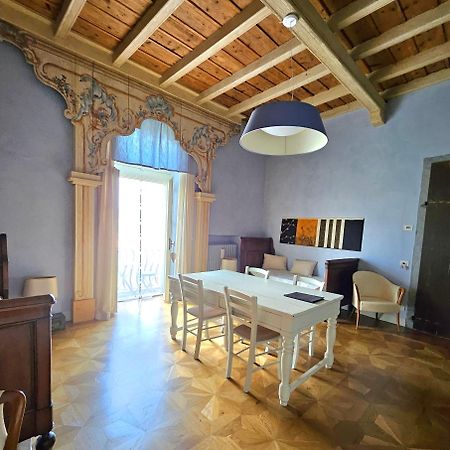 B&B Dimora Delle Donnole Bergamo Alta エクステリア 写真