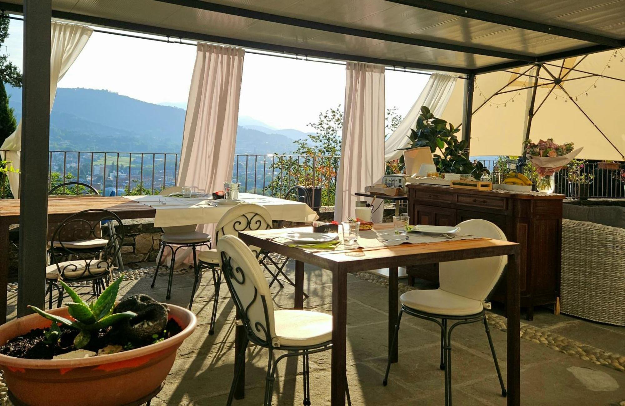 B&B Dimora Delle Donnole Bergamo Alta エクステリア 写真