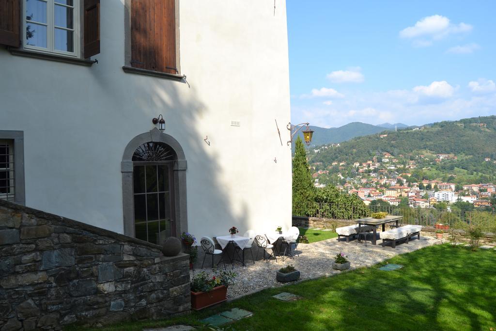 B&B Dimora Delle Donnole Bergamo Alta エクステリア 写真