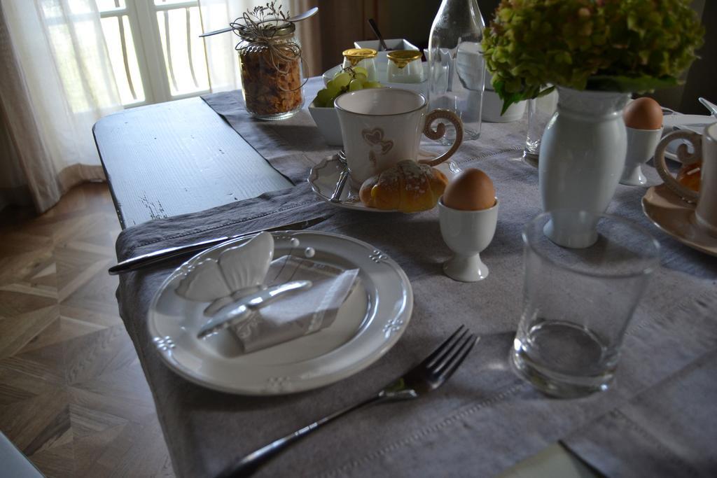 B&B Dimora Delle Donnole Bergamo Alta エクステリア 写真