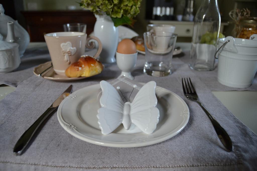 B&B Dimora Delle Donnole Bergamo Alta エクステリア 写真