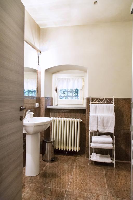 B&B Dimora Delle Donnole Bergamo Alta 部屋 写真