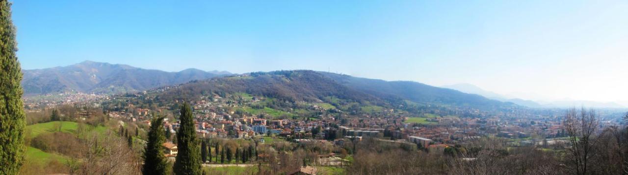 B&B Dimora Delle Donnole Bergamo Alta エクステリア 写真